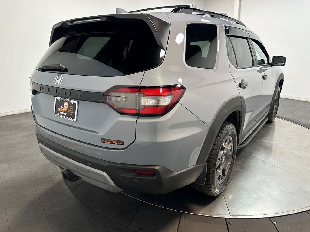 2025 Honda Pilot TrailSport 8