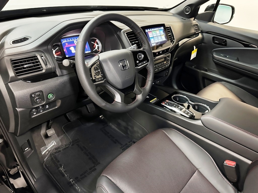 2025 Honda Passport Black Edition 15