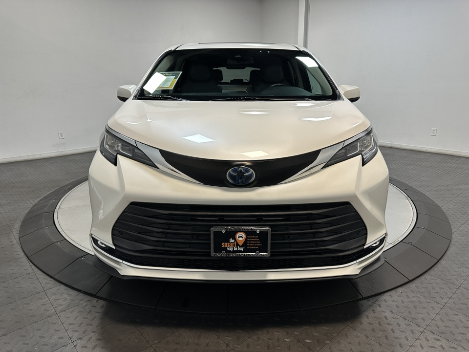 2021 Toyota Sienna XLE 4