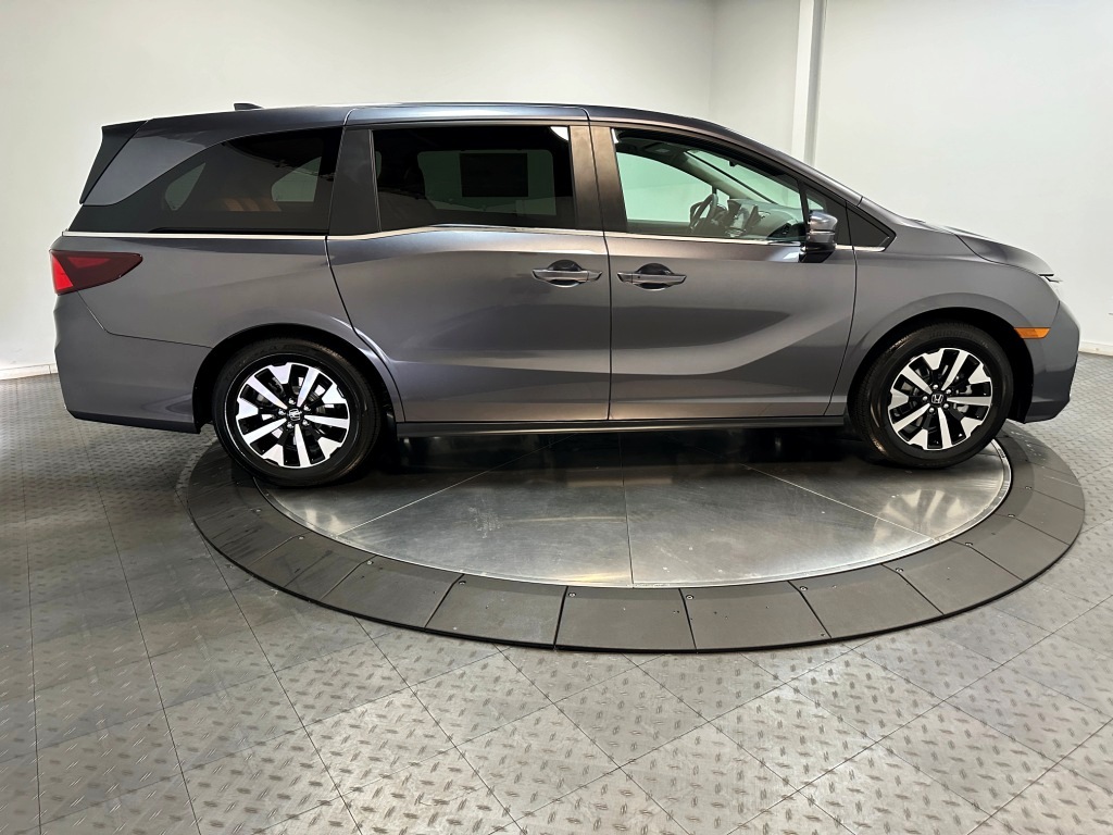 2025 Honda Odyssey EX-L 9