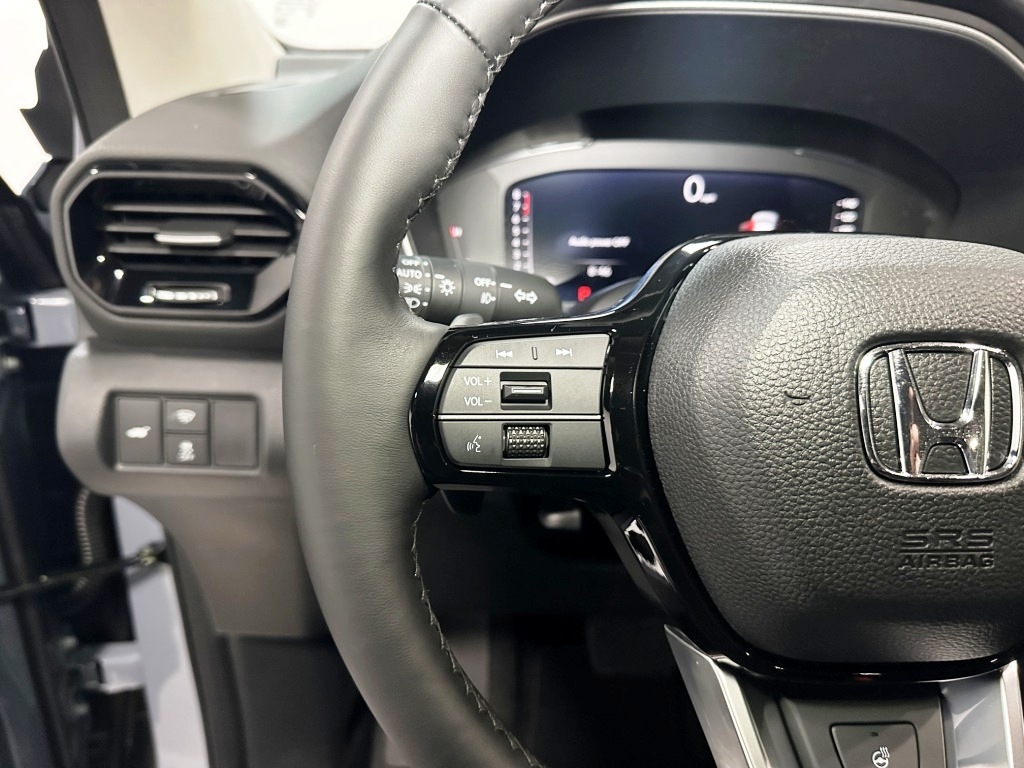 2025 Honda Pilot Elite 16