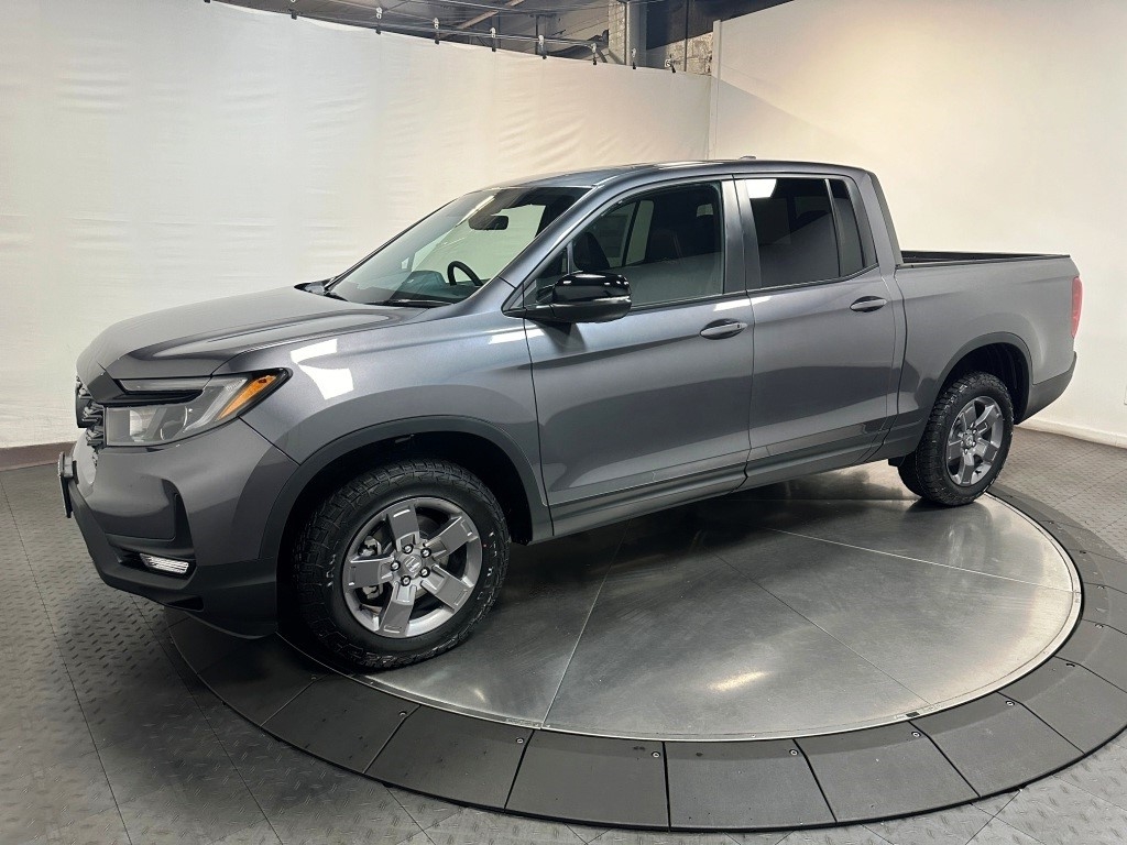 2025 Honda Ridgeline TrailSport 1