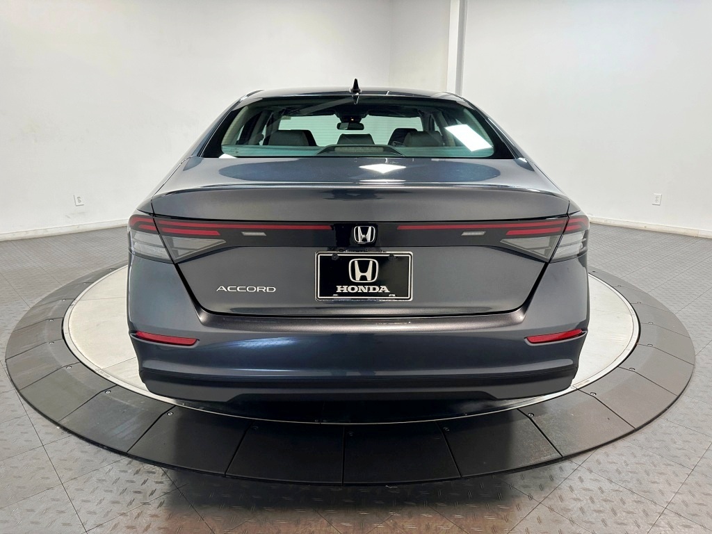 2025 Honda Accord Sedan SE 7