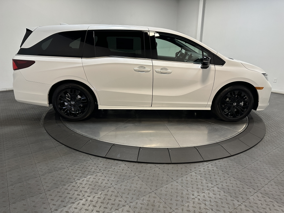 2025 Honda Odyssey Sport-L 9