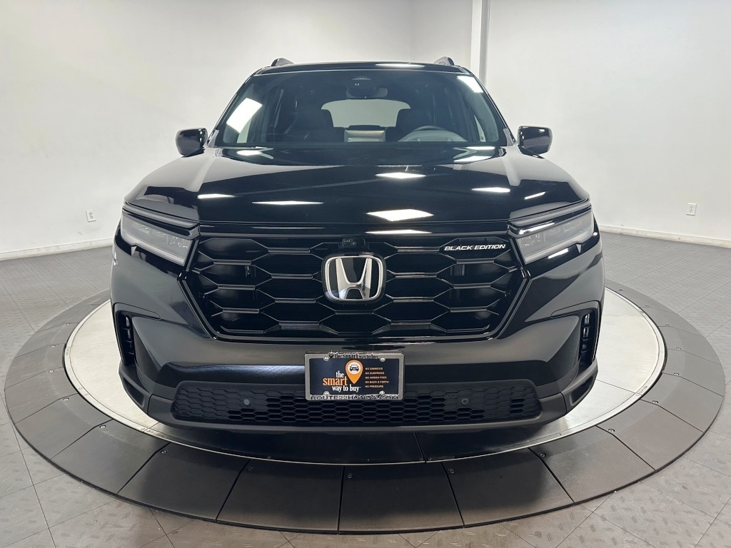 2025 Honda Pilot Black Edition 3