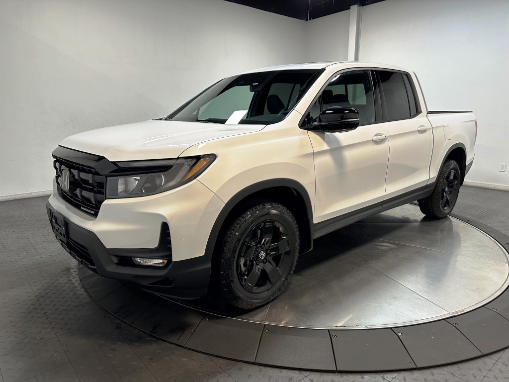 2025 Honda Ridgeline Black Edition 1