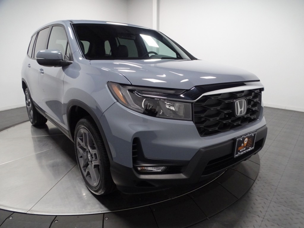 2025 Honda Passport EX-L 4