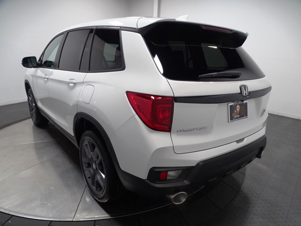 2025 Honda Passport EX-L 6