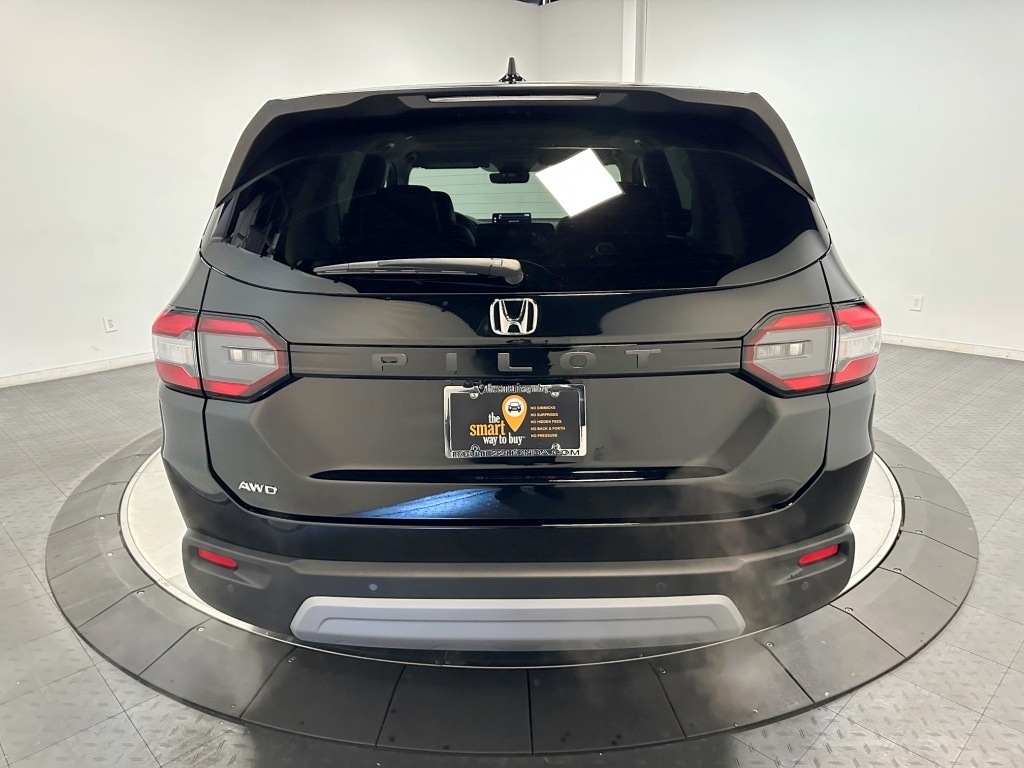 2025 Honda Pilot EX-L 7