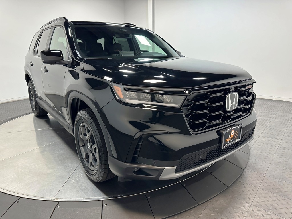 2025 Honda Pilot TrailSport 2