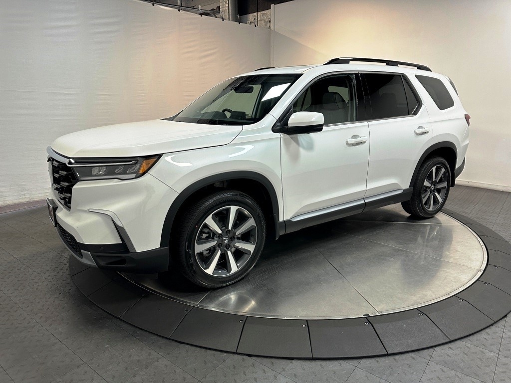 2025 Honda Pilot Elite 1