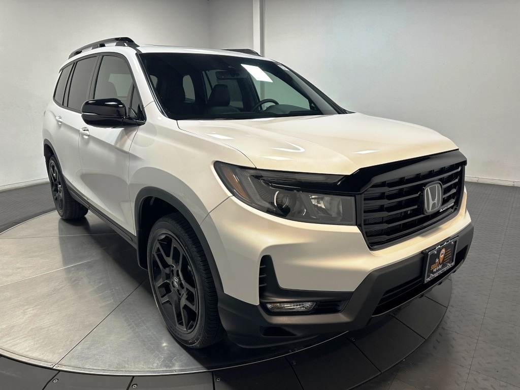 2025 Honda Passport Black Edition 2