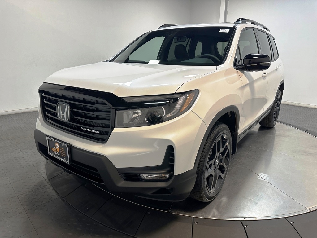 2025 Honda Passport Black Edition 4