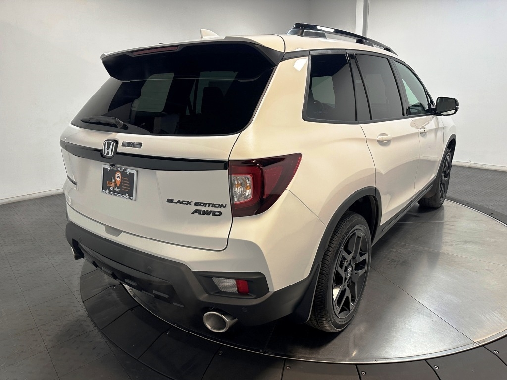 2025 Honda Passport Black Edition 8