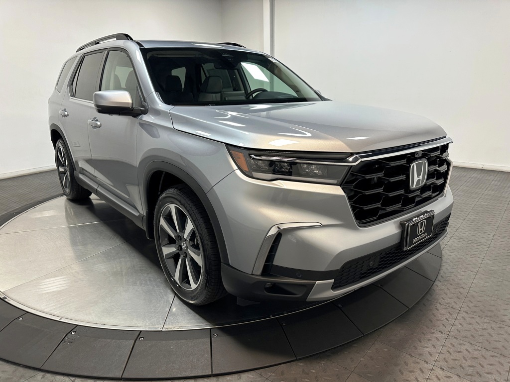 2025 Honda Pilot Elite 2