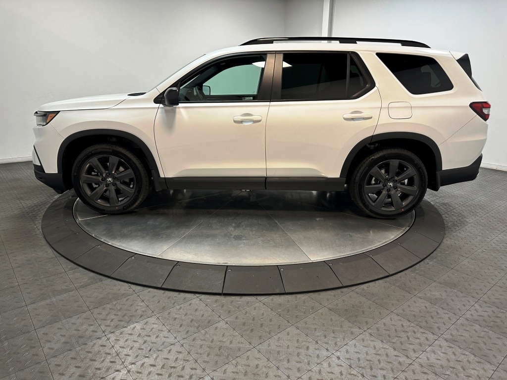 2025 Honda Pilot Sport 5