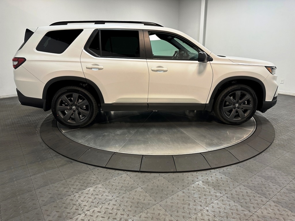 2025 Honda Pilot Sport 9