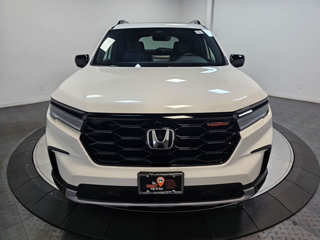 2025 Honda Pilot TrailSport 3