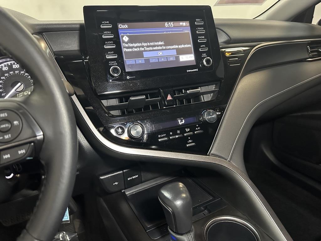 2022 Toyota Camry SE 30