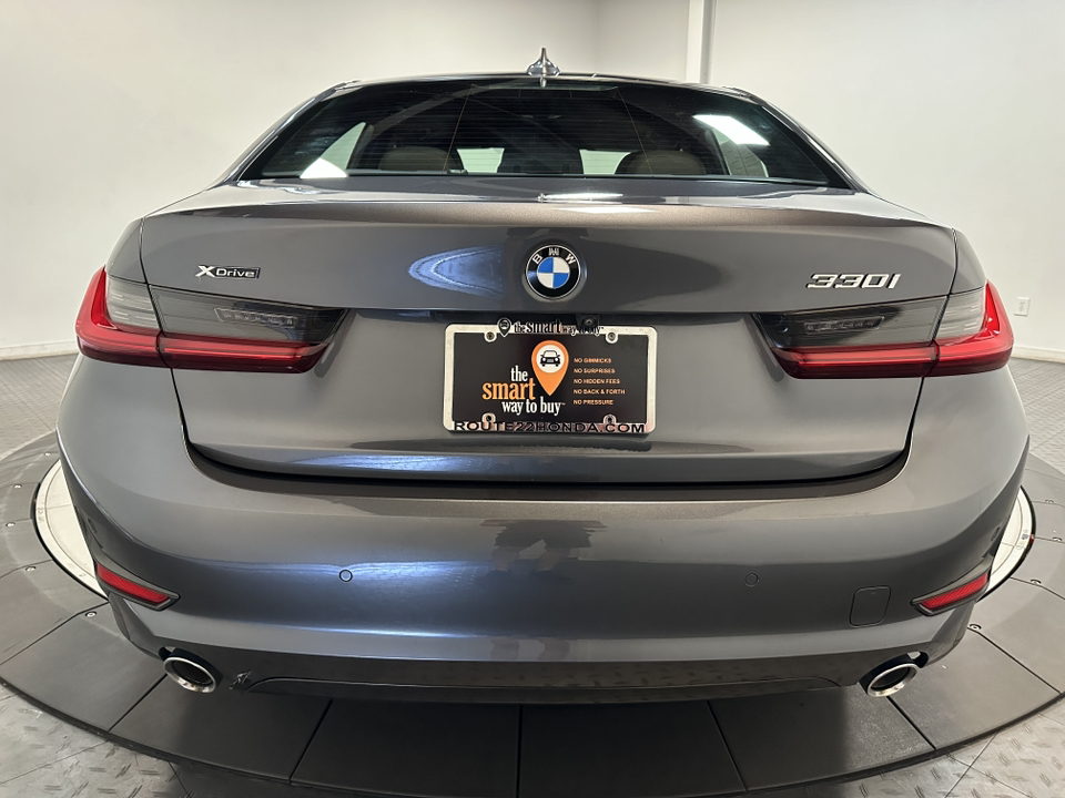 2021 BMW 3 Series 330i xDrive 12