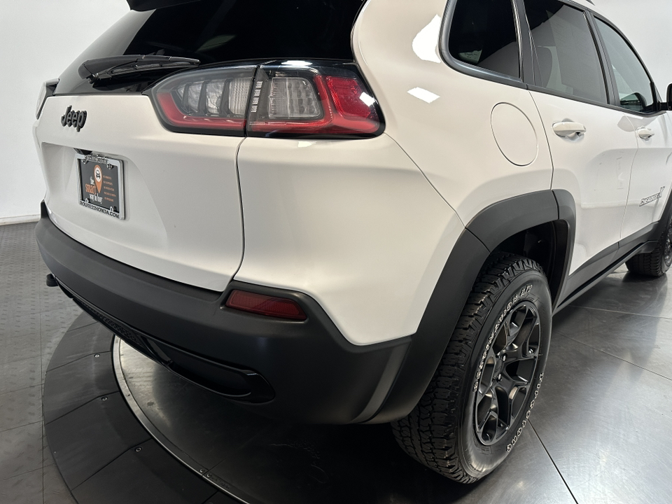 2022 Jeep Cherokee X 13