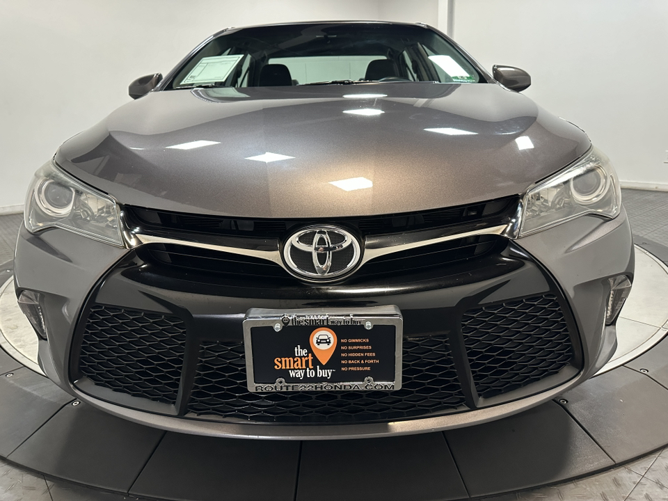 2017 Toyota Camry SE 5