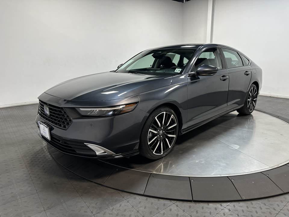 2023 Honda Accord Hybrid Touring 1