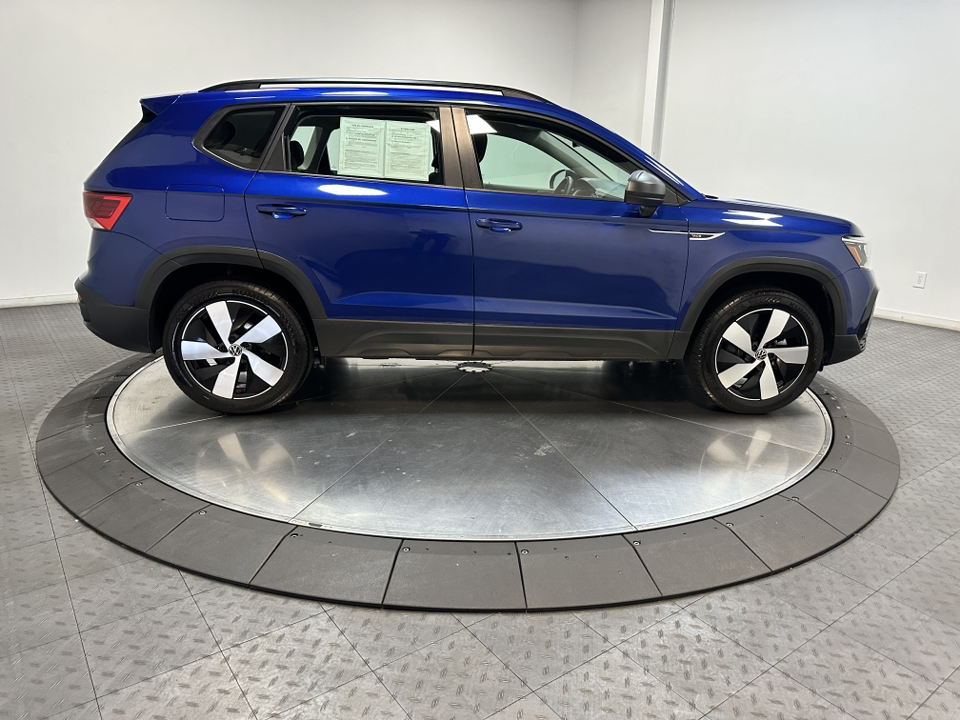 2024 Volkswagen Taos S 16