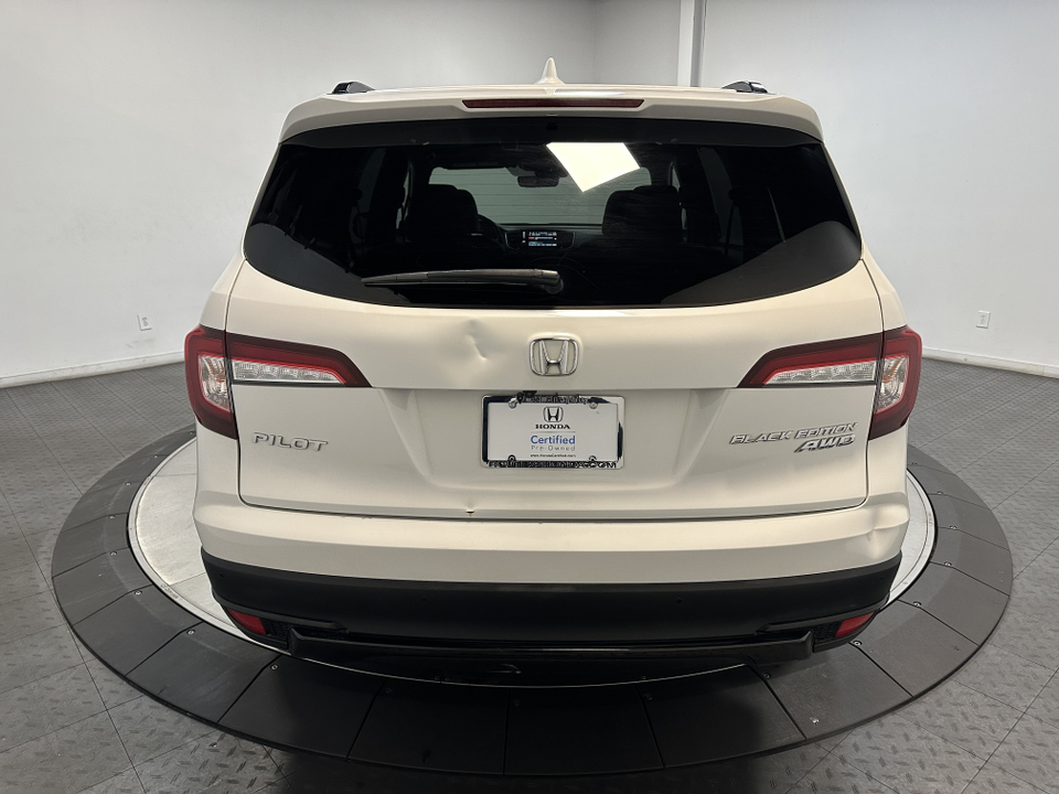 2021 Honda Pilot Black Edition 11