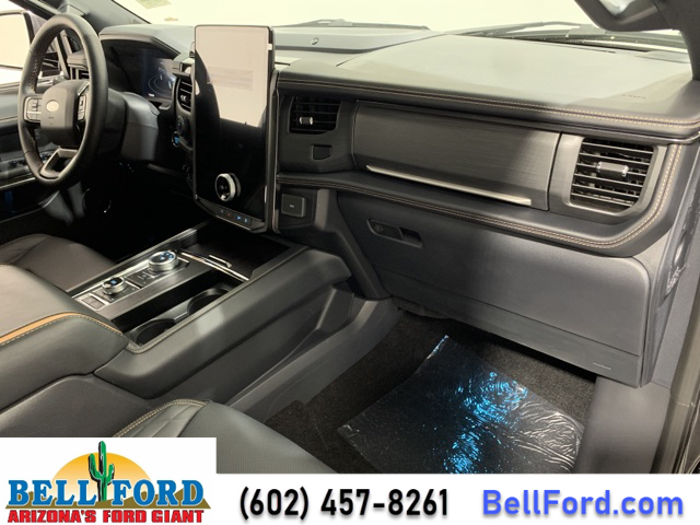 2023 Ford Expedition Platinum 18