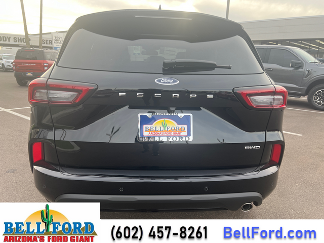 2023 Ford Escape ST-Line Elite 24