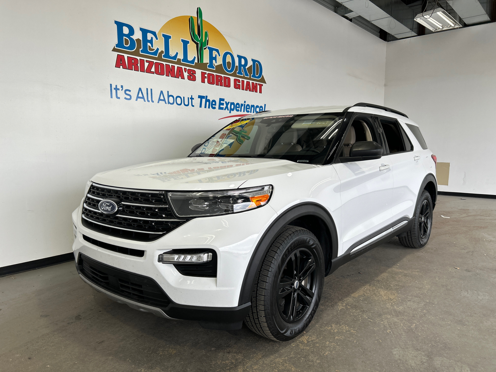 2021 Ford Explorer XLT 1