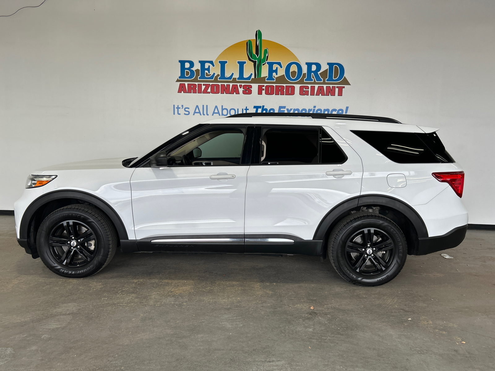 2021 Ford Explorer XLT 3