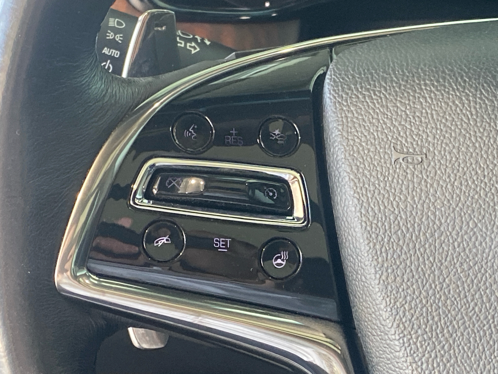 2018 Cadillac CTS 2.0L Turbo Luxury 9