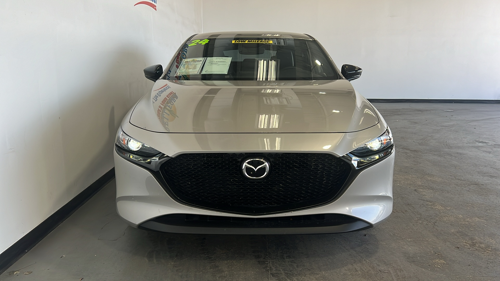 2024 Mazda Mazda3 2.5 S Select Sport 2