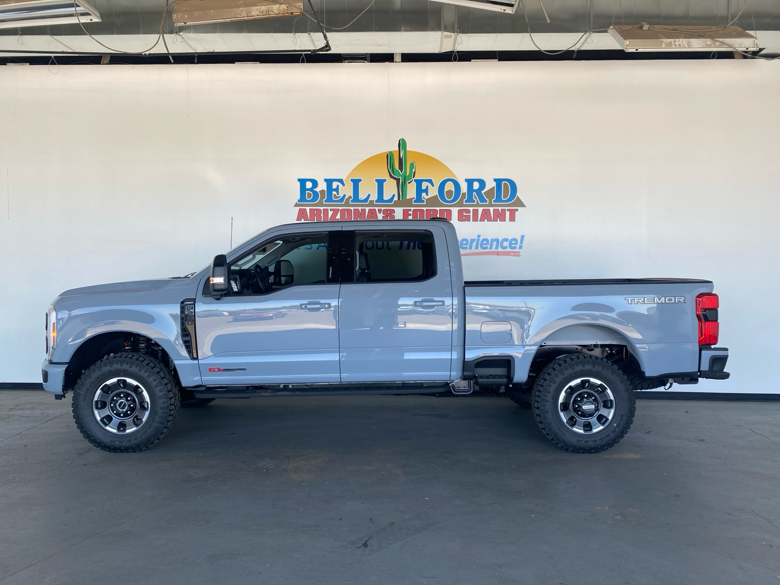 2024 Ford F-250SD Lariat 3