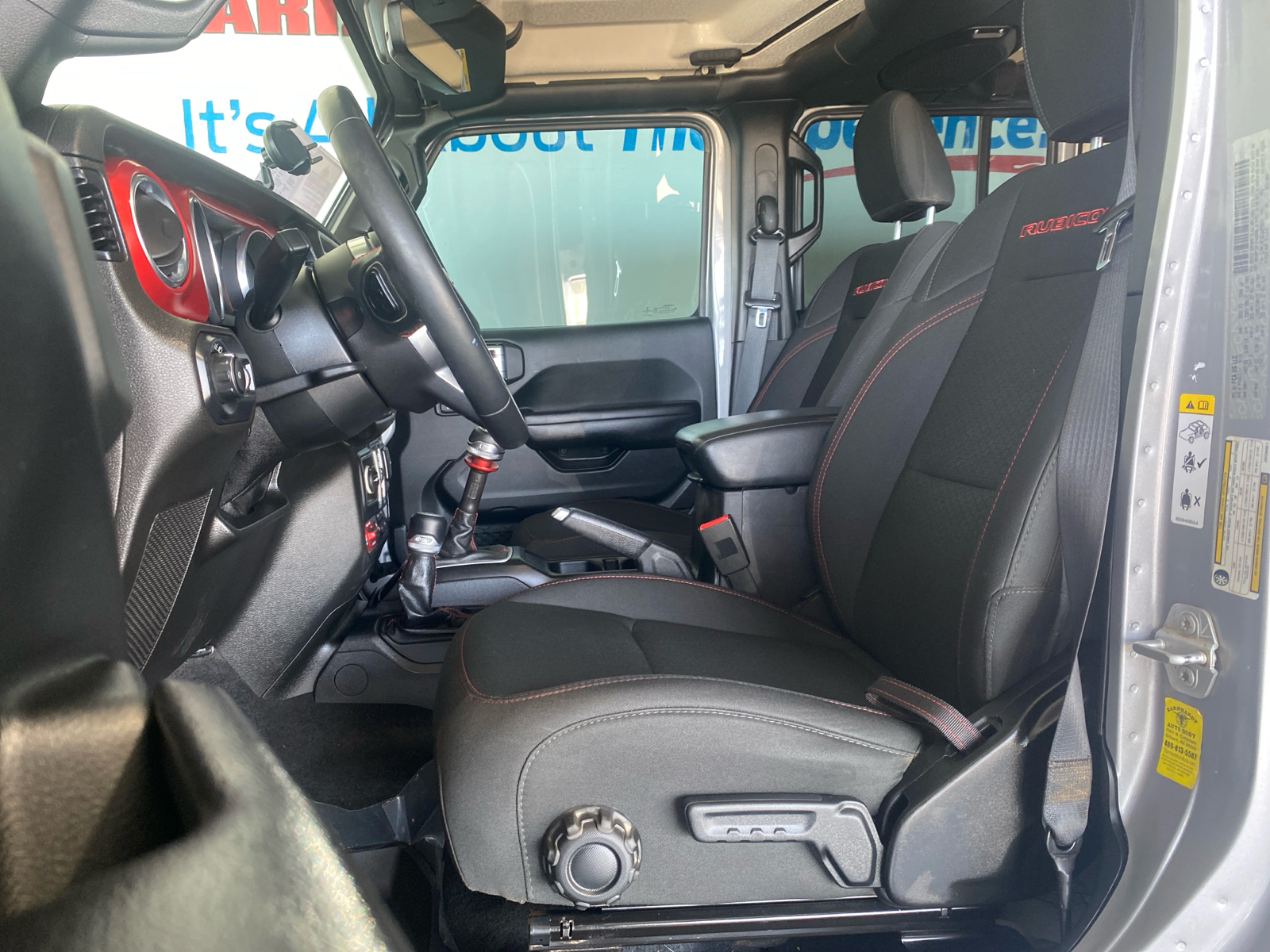 2018 Jeep Wrangler Unlimited Rubicon 17