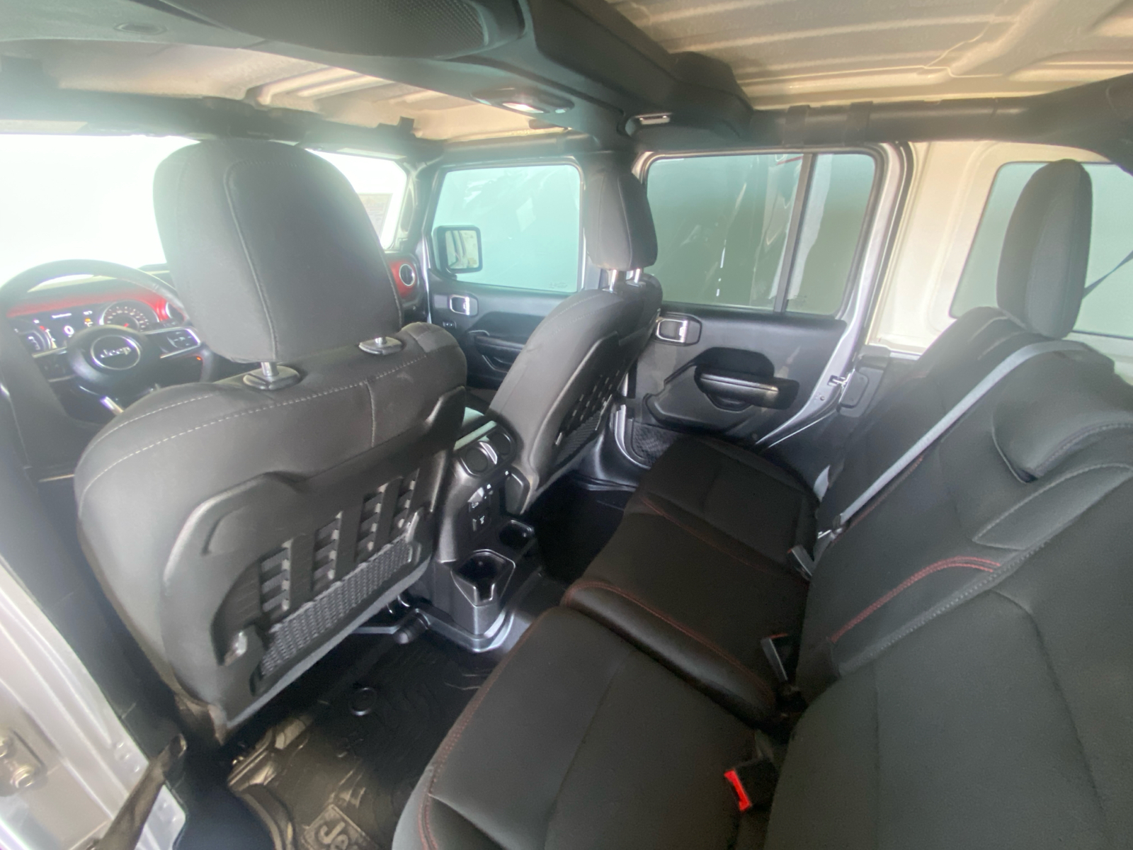 2018 Jeep Wrangler Unlimited Rubicon 19