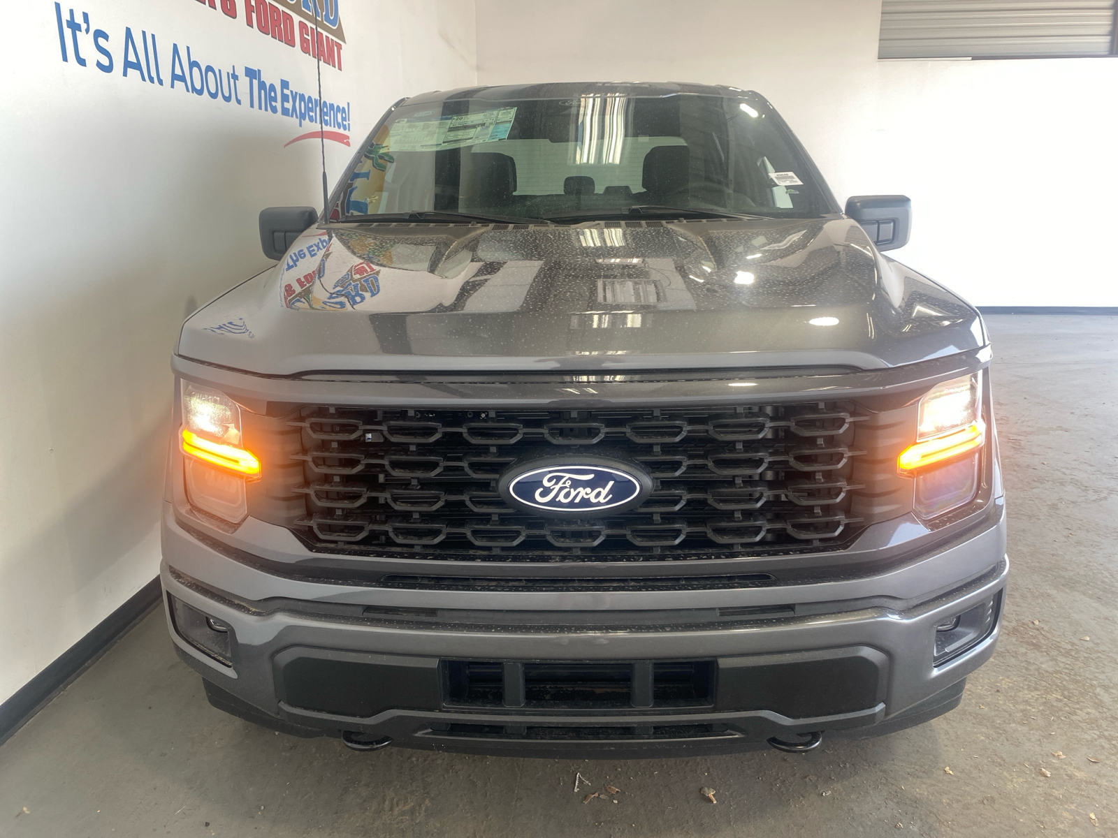 2024 Ford F-150 STX 2