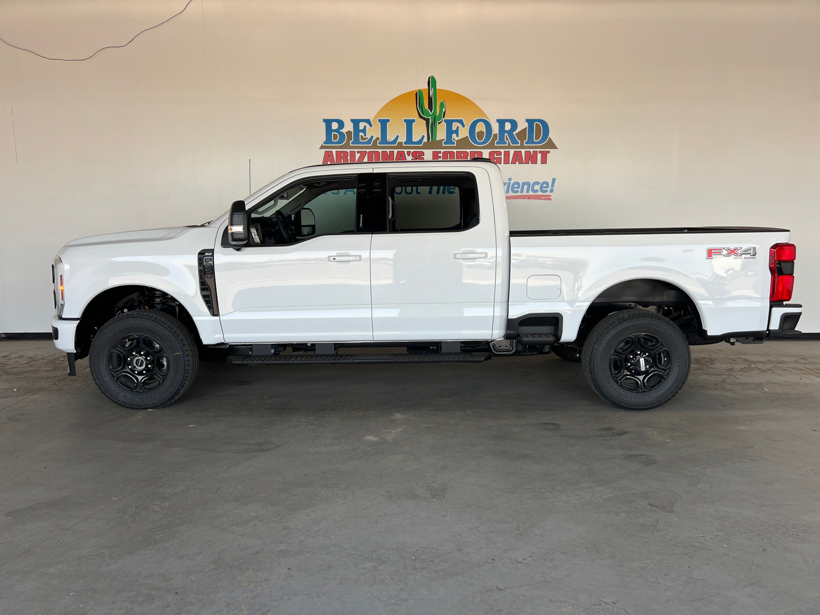 2024 Ford F-250SD XLT 3