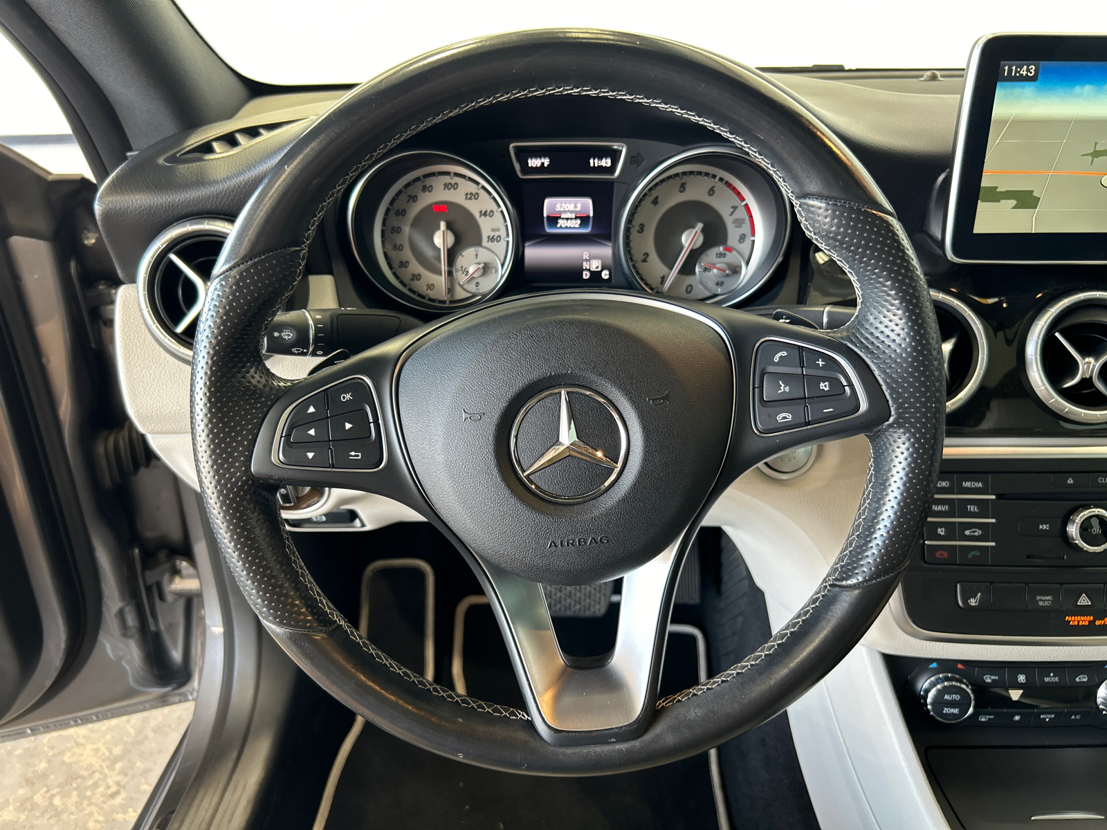 2016 Mercedes-Benz CLA CLA 250 8