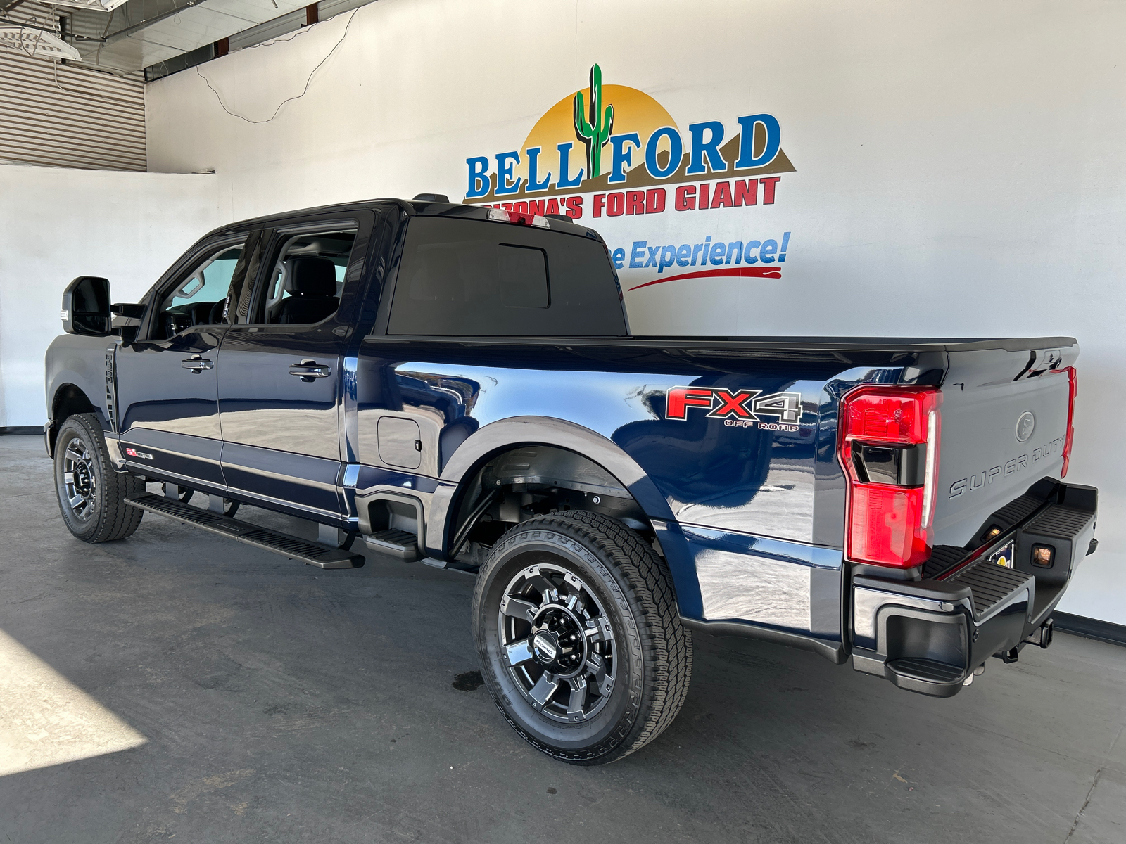 2024 Ford F-350SD Lariat 30