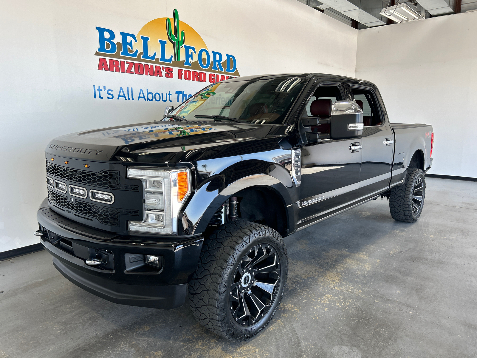 2018 Ford F-350SD Platinum 1