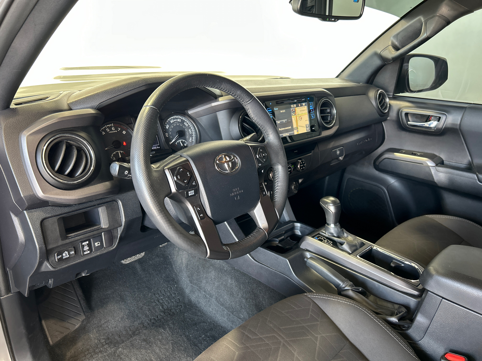 2018 Toyota Tacoma TRD Sport 15