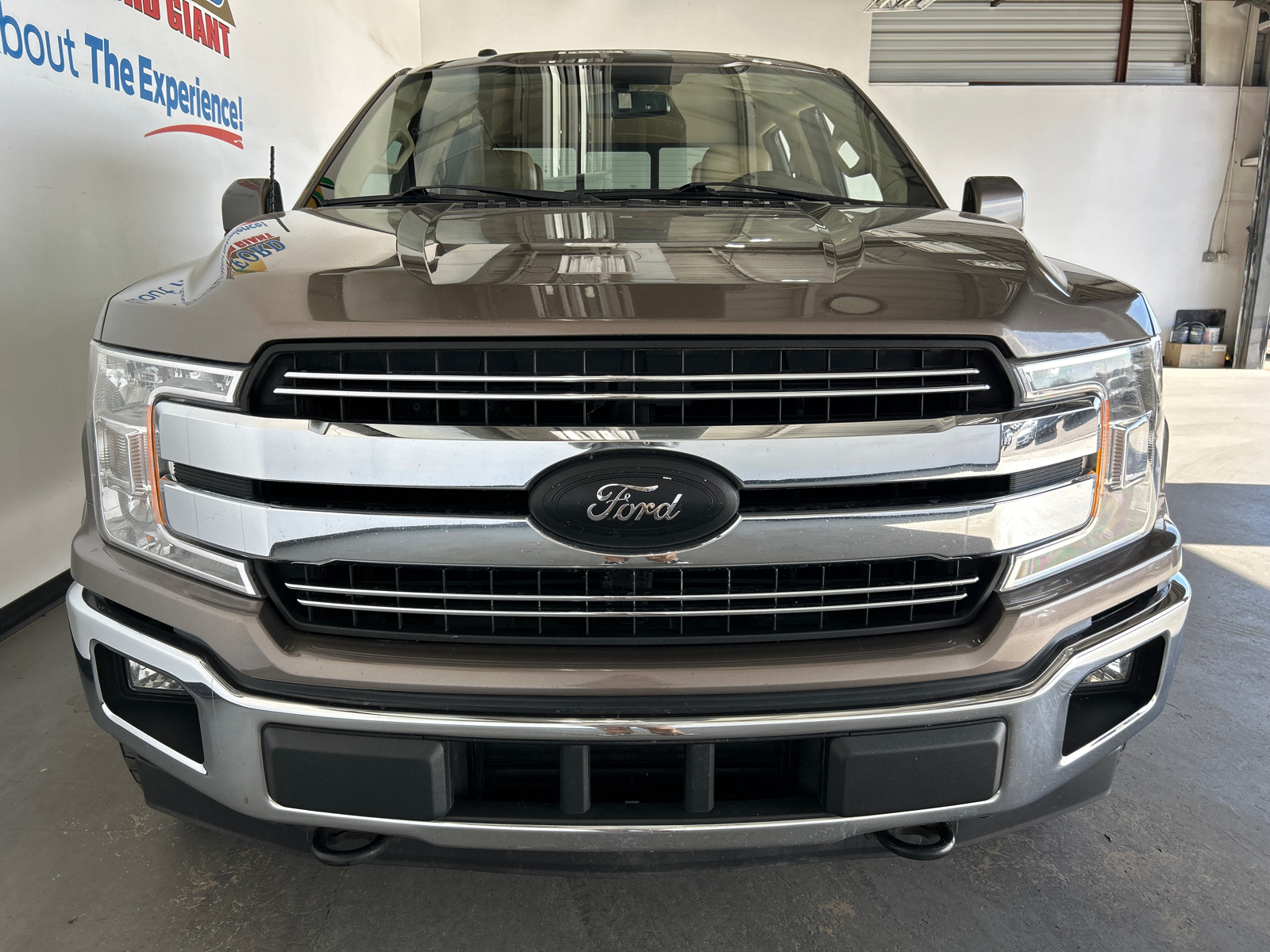 2018 Ford F-150 Lariat 2