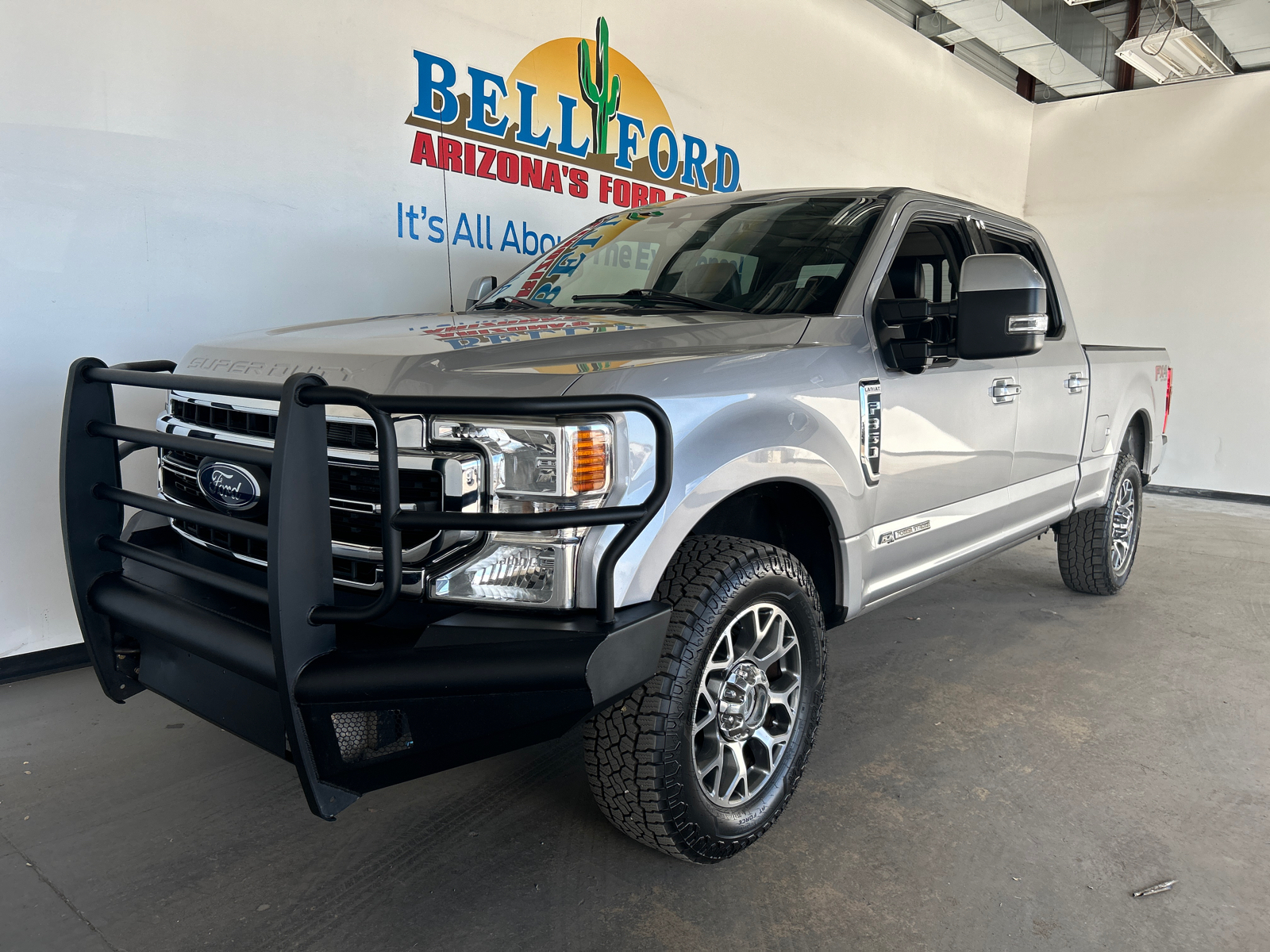 2021 Ford F-350SD Lariat 1