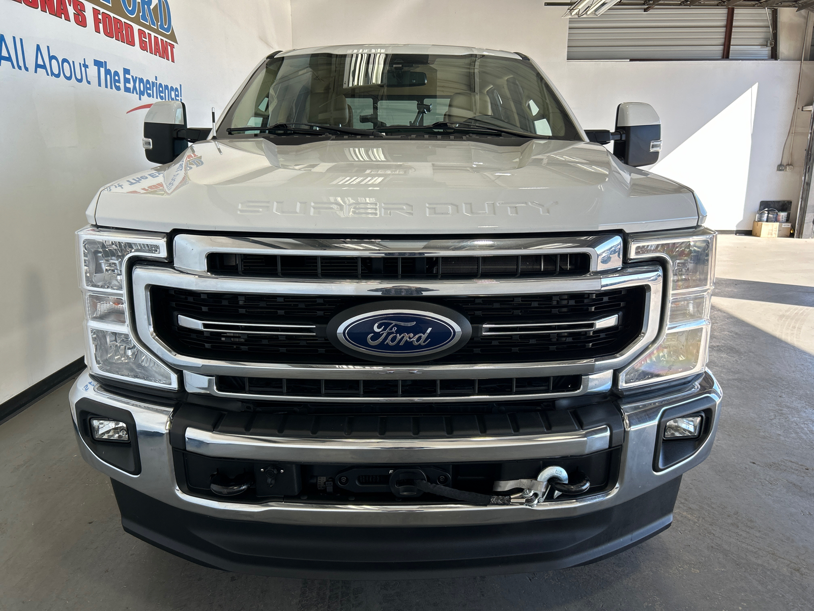 2021 Ford F-250SD Lariat 2