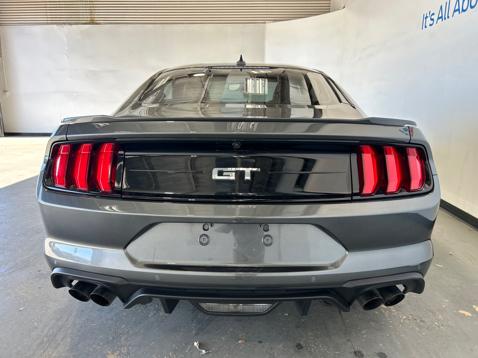 2020 Ford Mustang GT Premium 18