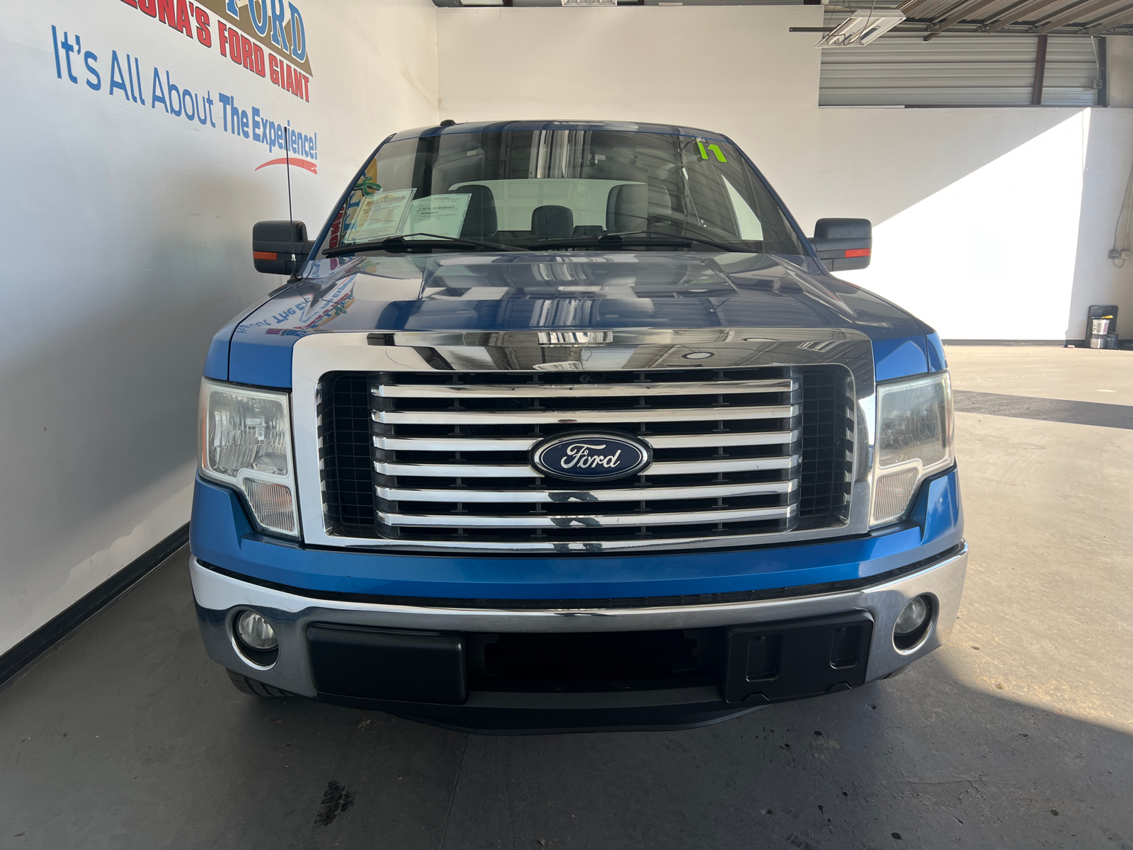 2011 Ford F-150 XLT 2