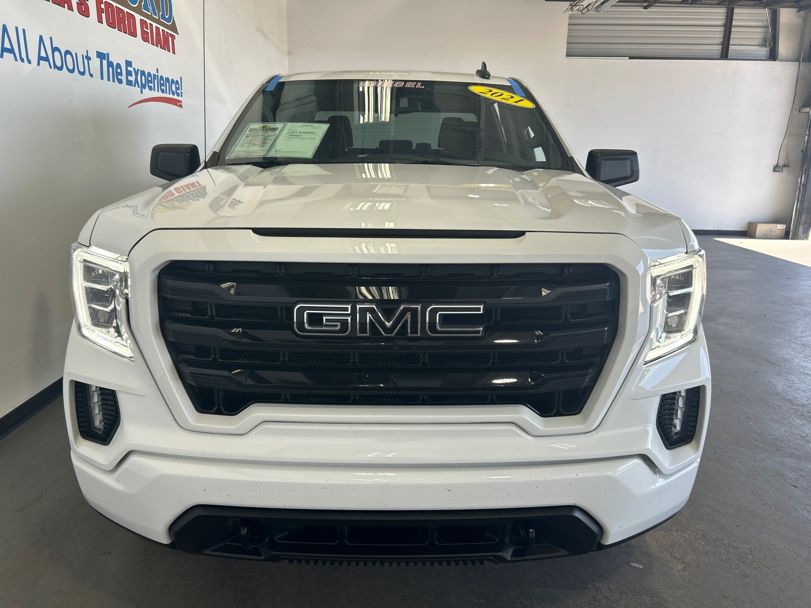 2021 GMC Sierra 1500 Elevation 2